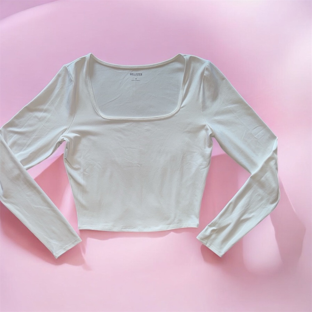 Hollister White Long Sleeve Square Neck Top Medium Casual Staple Essential - Picture 2 of 12